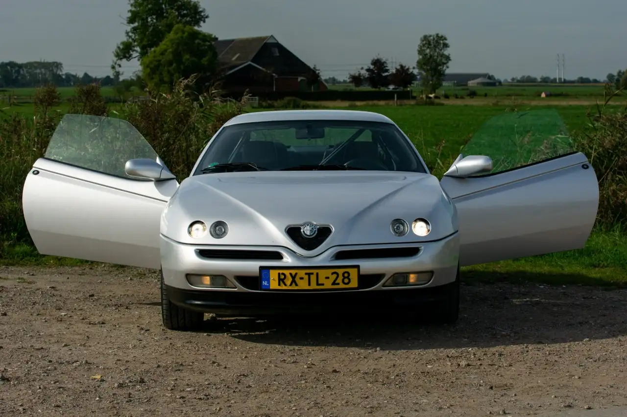 Alfa Romeo GTV 2.0 Twin Spark 16V, foto 4