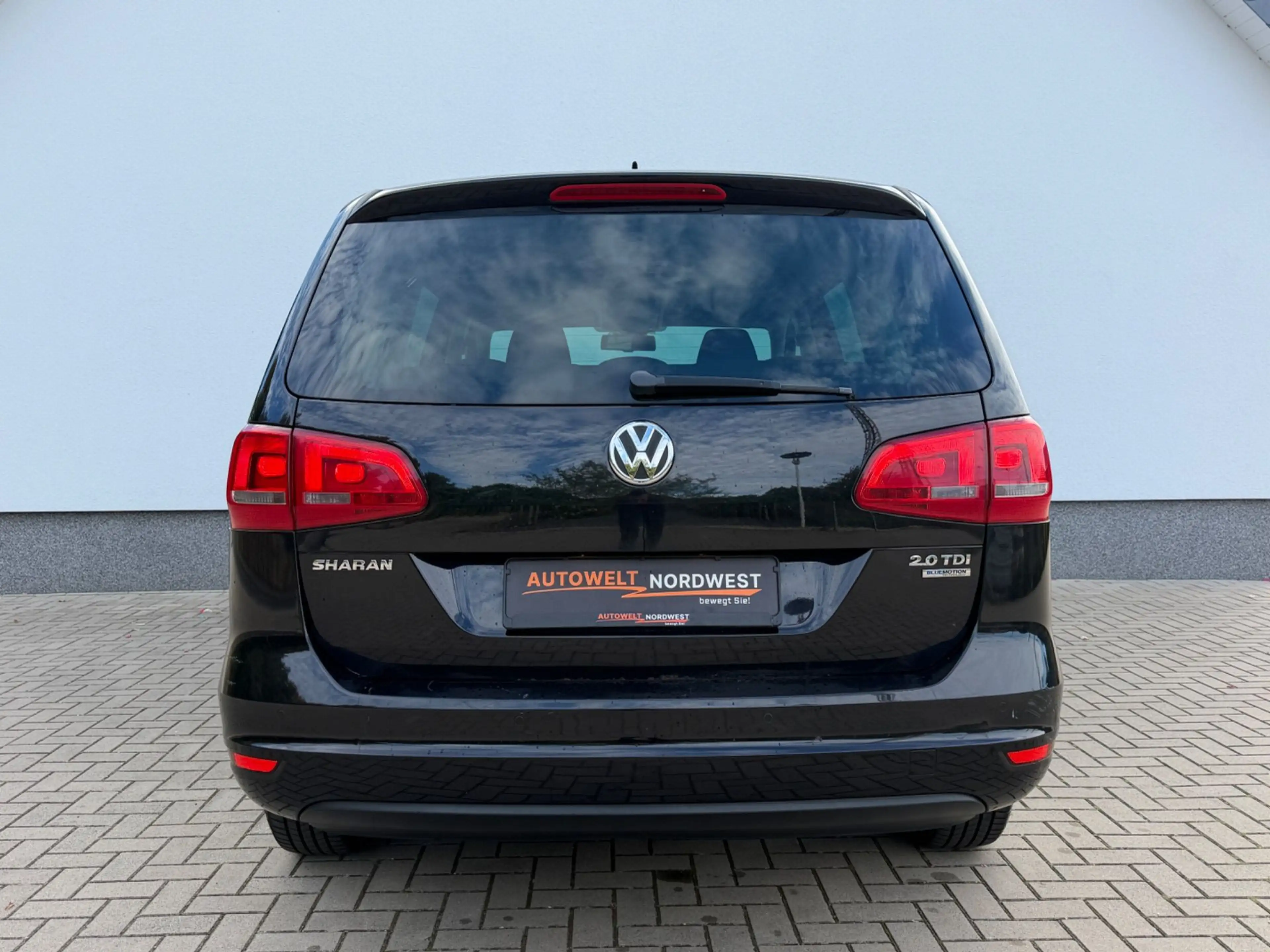 Volkswagen Sharan 2.0 TDI BMT Comfortline 7-Sitzer Navi Klima 1.Han — photo 7