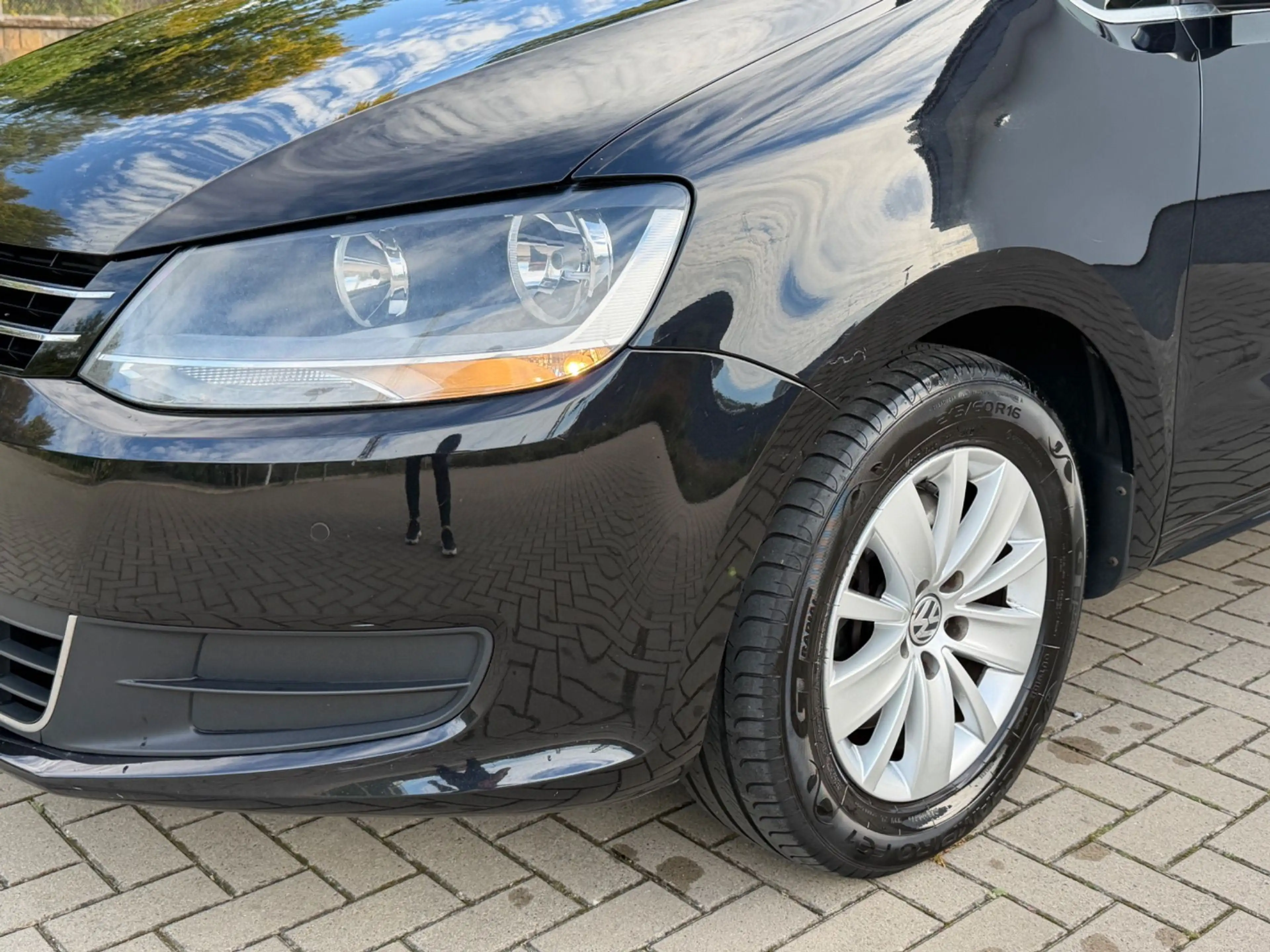 Volkswagen Sharan 2.0 TDI BMT Comfortline 7-Sitzer Navi Klima 1.Han — photo 10