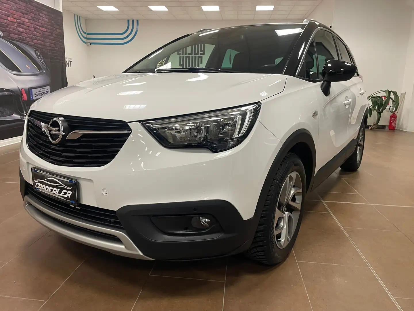 Opel Crossland X Crossland X 1.2 Innovation 83cv ok  neo patentati Bianco - 2