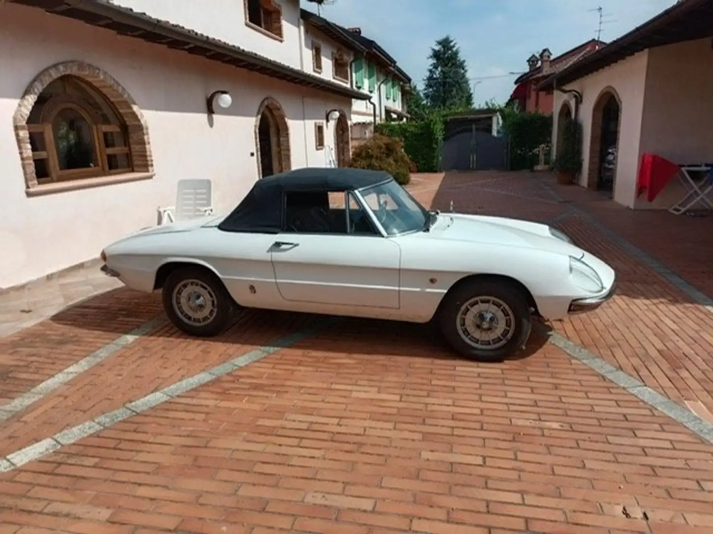 Alfa Romeo DUETTO OSSO DI SEPPIA Blanc - 2