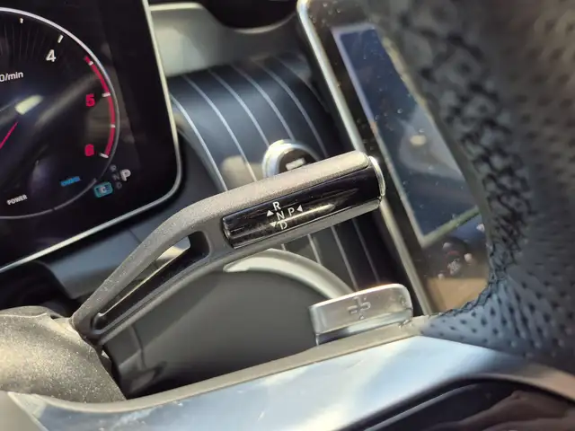 Mercedes-Benz GLC view 10