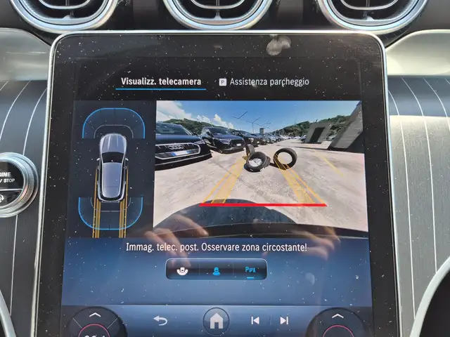 Mercedes-Benz GLC view 15