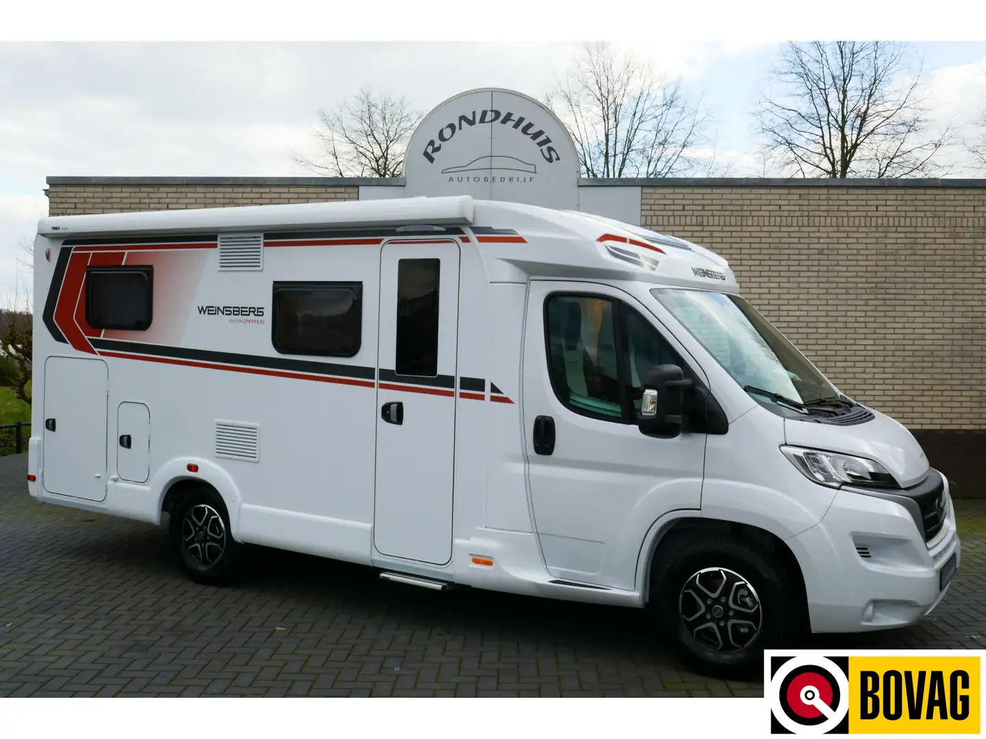Weinsberg CaraCompact 600 MEG Pepper Edition AUTOMAAT 9-Trap Wit - 1