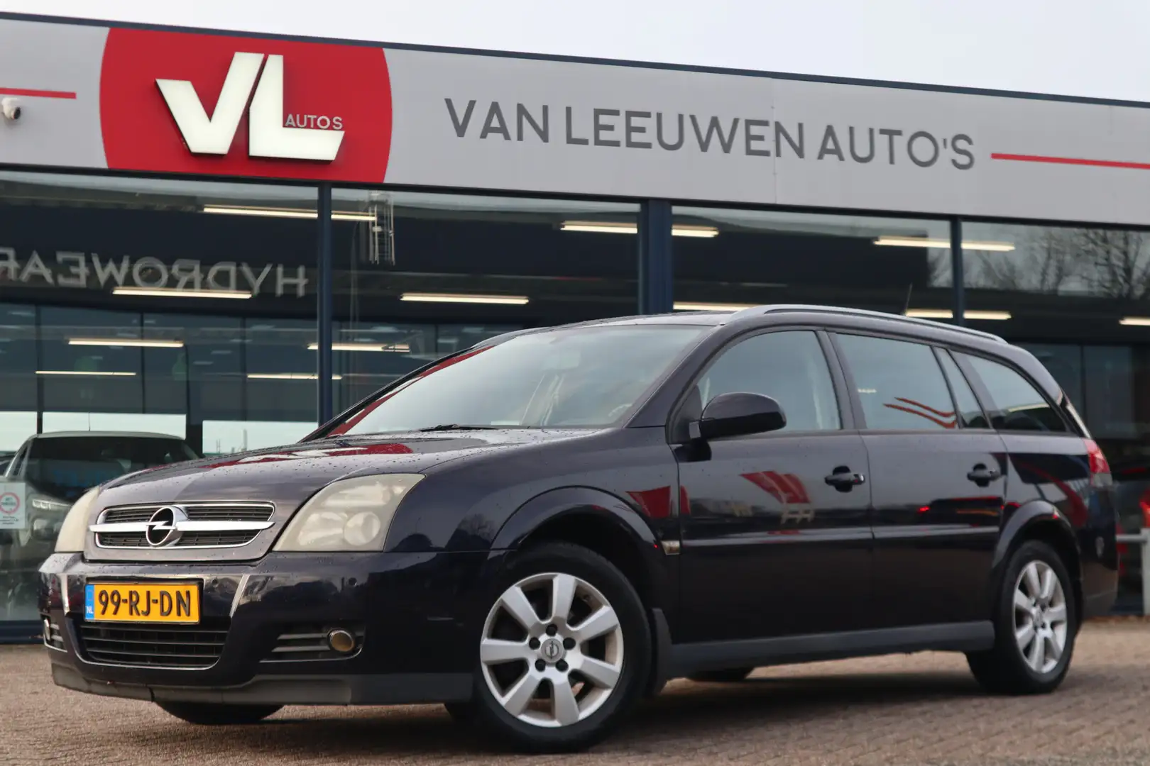 Opel Vectra Wagon 2.2-16V V-Line | Zo Mee | Lees Tekst | Grijs - 1