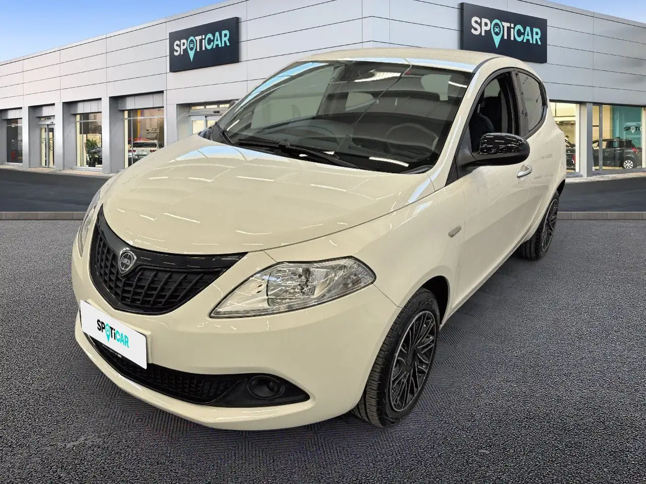 Lancia Ypsilon