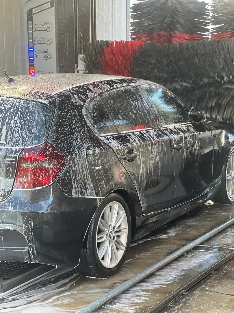 BMW 120 120d - 1