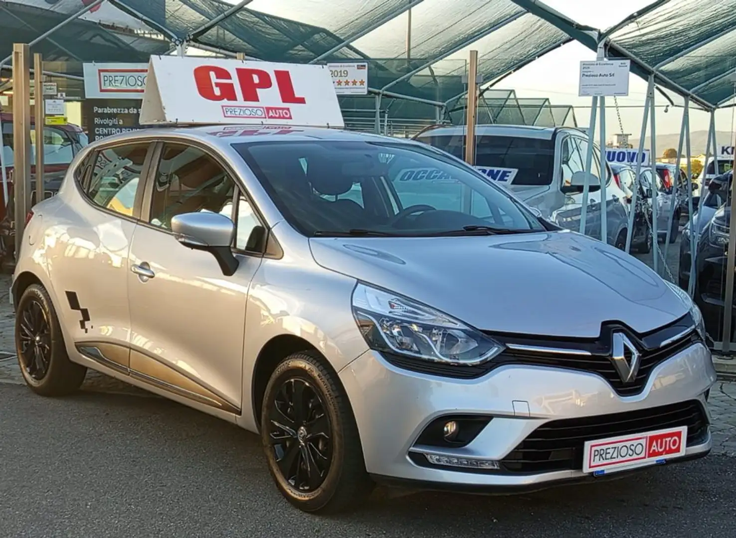 Renault Clio TCe 12V 75 CV 5 porte Business GPL Argento - 1