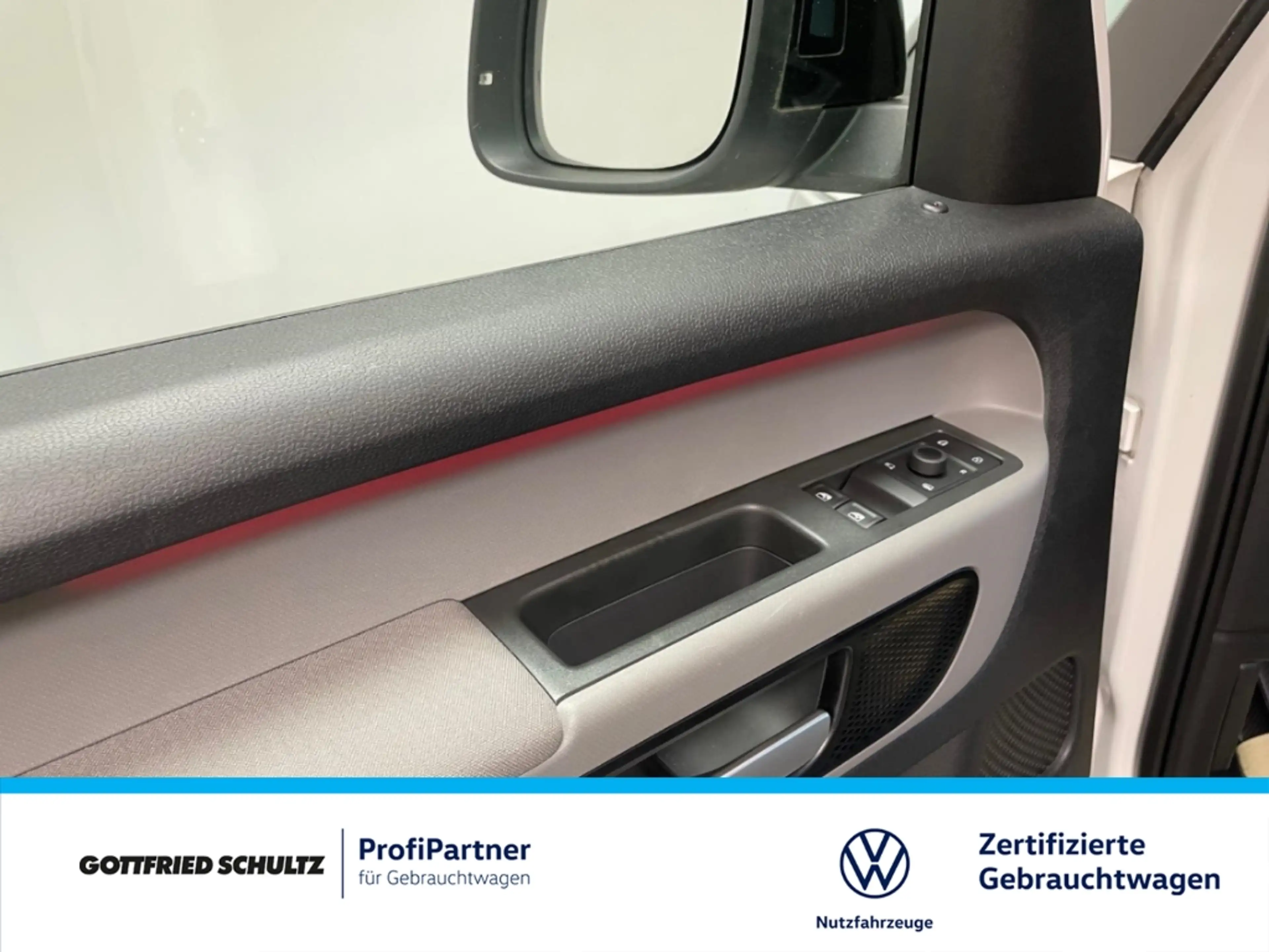 Volkswagen ID. Buzz Pro 150kw AHK Alu — photo 13