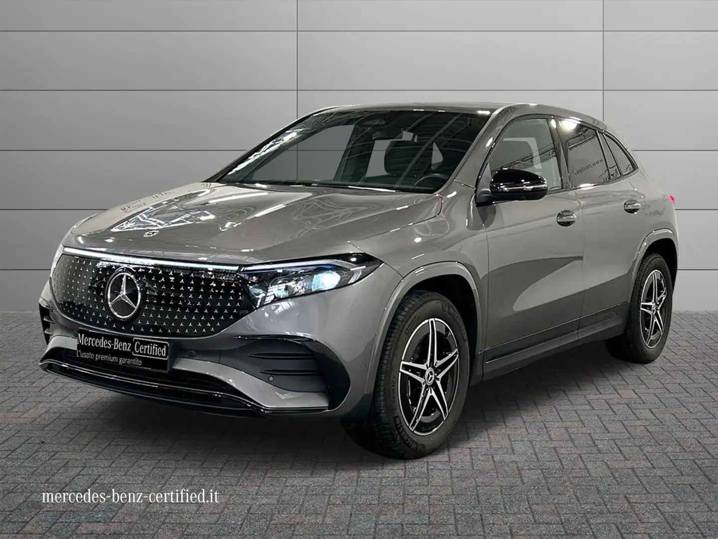 Mercedes-Benz EQA 250 250+ AMG Line Advanced Digital Edition Grijs - 1