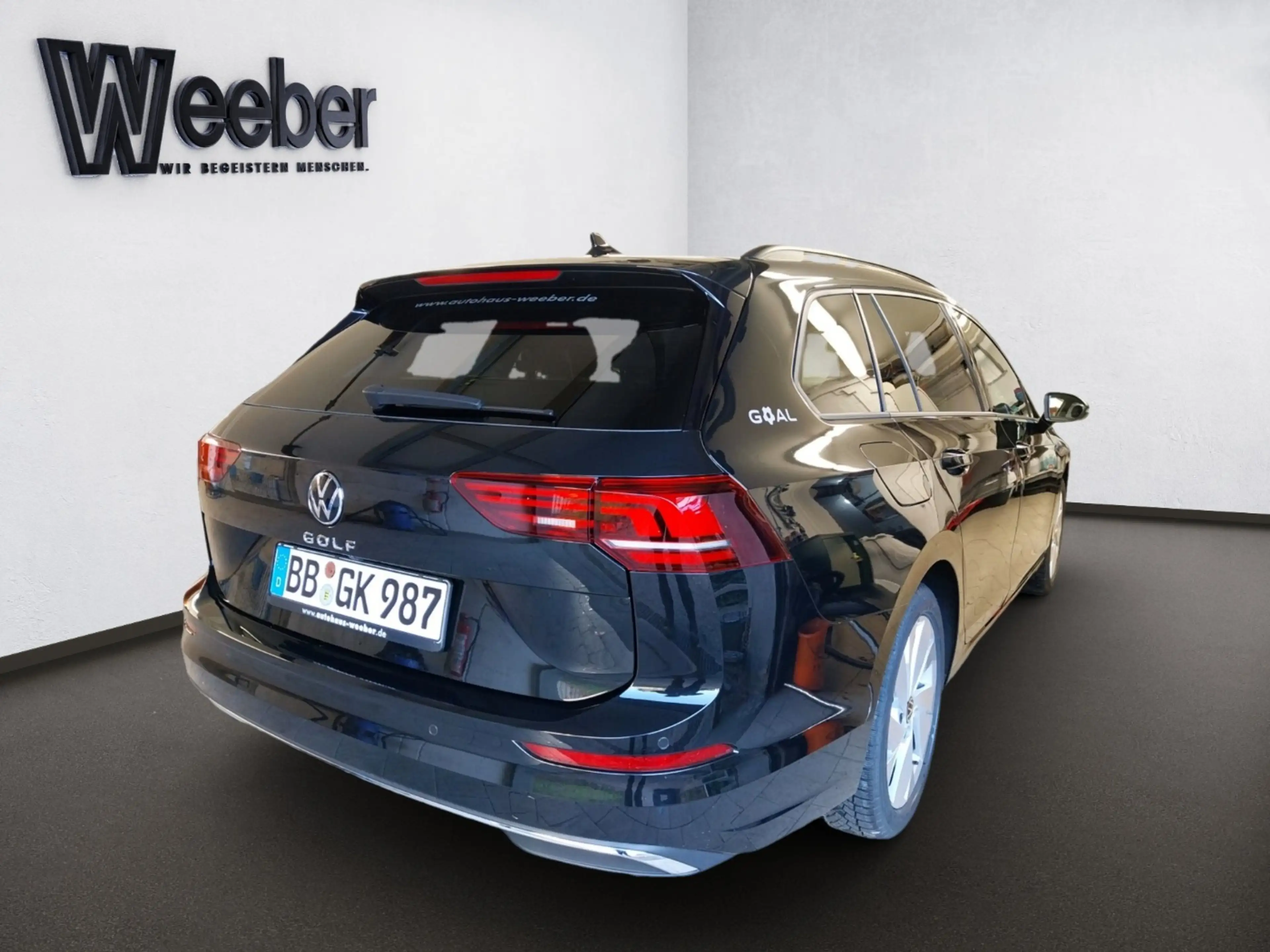 Volkswagen Golf Variant 2.0 l TDI DSG Goal Panodach AHK — photo 14