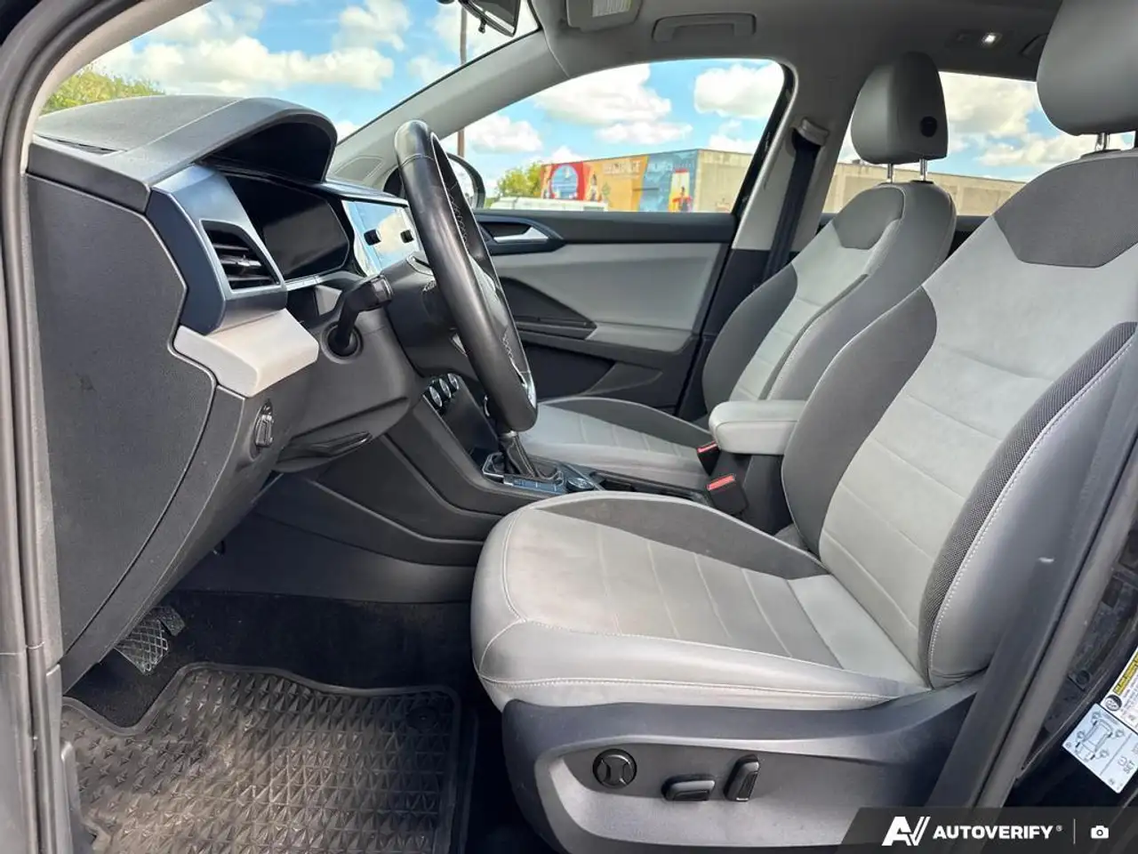 Volkswagen Taos снимка Volkswagen Taos