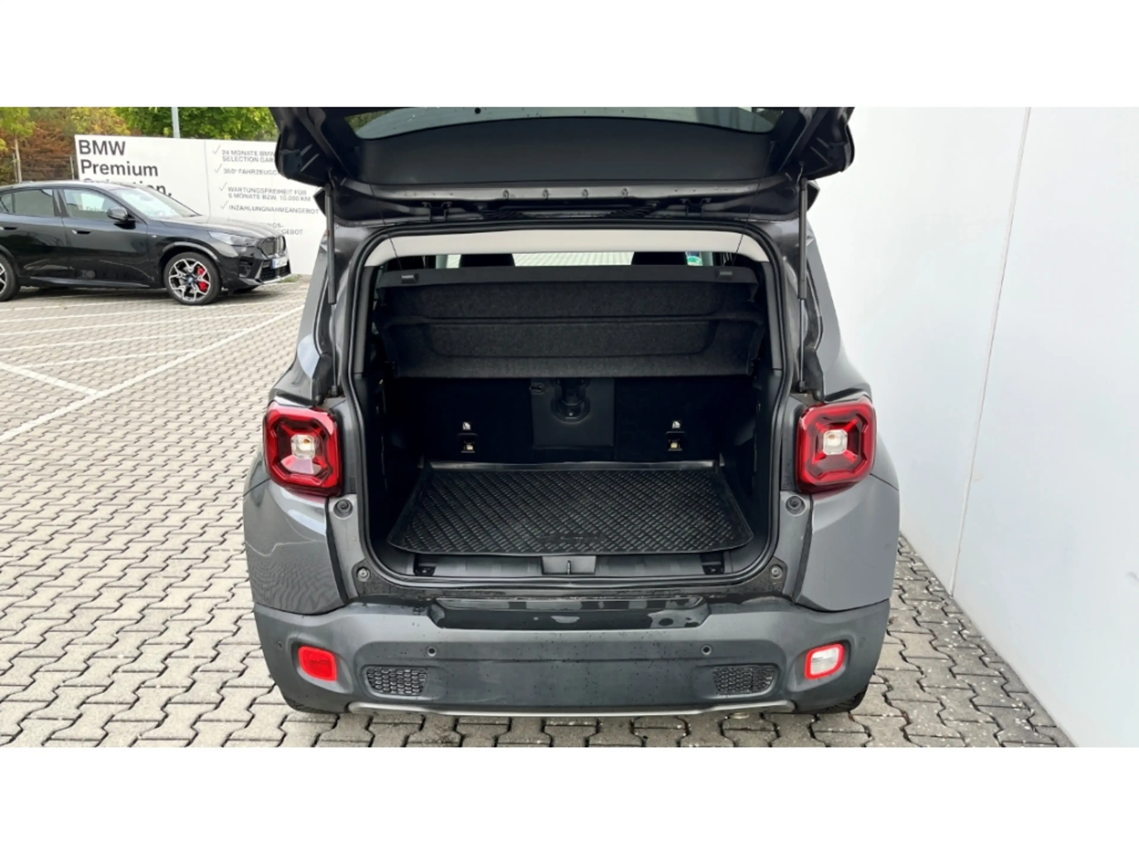 Jeep Renegade Mild-Hybrid FWD Navi LED ACC 2-Zonen-Klimaautom SH — photo 14