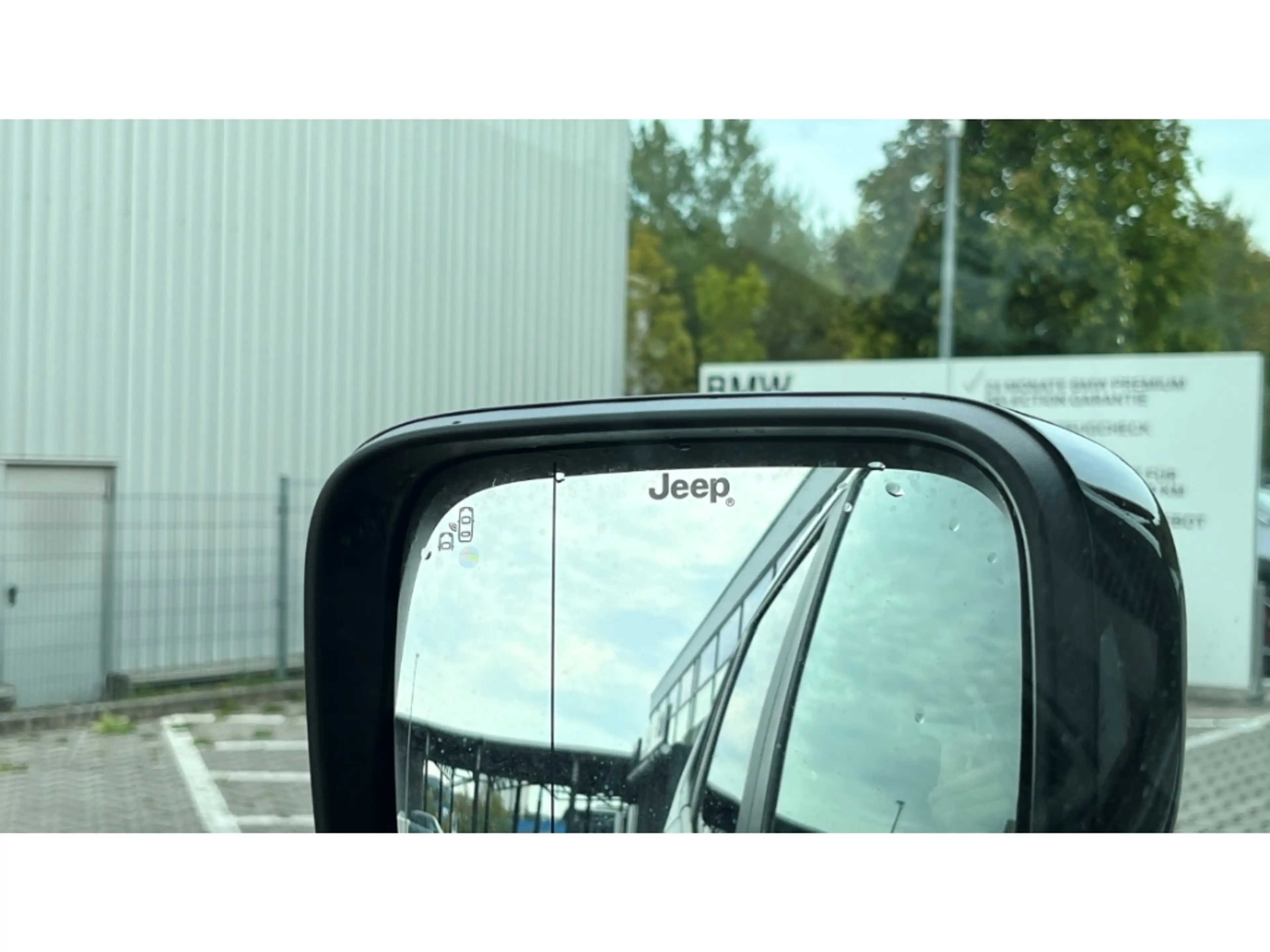 Jeep Renegade Mild-Hybrid FWD Navi LED ACC 2-Zonen-Klimaautom SH — photo 15