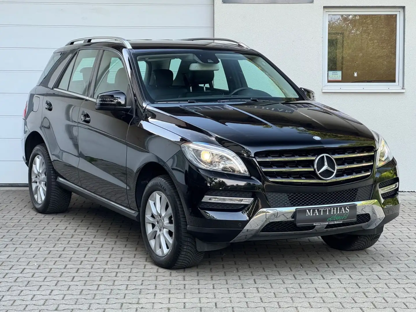 Mercedes-Benz ML 250 CDI BlueTec 4Matic EU6/AHK/VollLeder/Bi-X Schwarz - 2