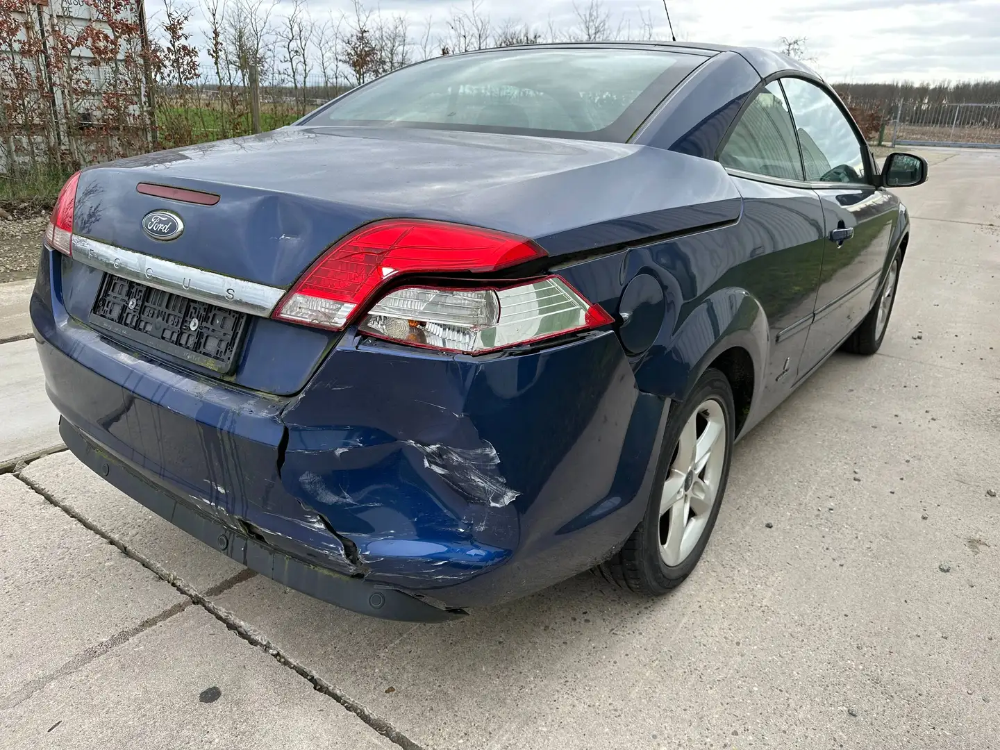 Ford Focus CC Cabrio 1.6i Viva (2011) | 1e Eig. | 76k km Blau - 1