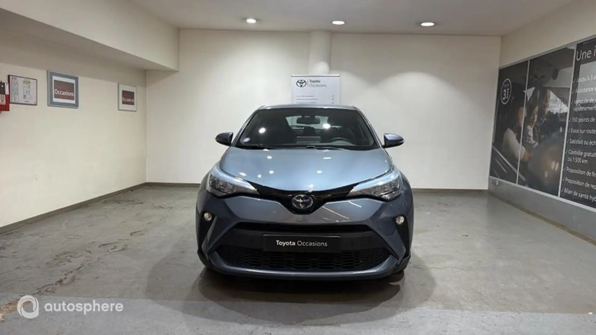 Toyota C-HR 122h Dynamic Business 2WD E-CVT + Stage Hybrid Academy MY20 - 2