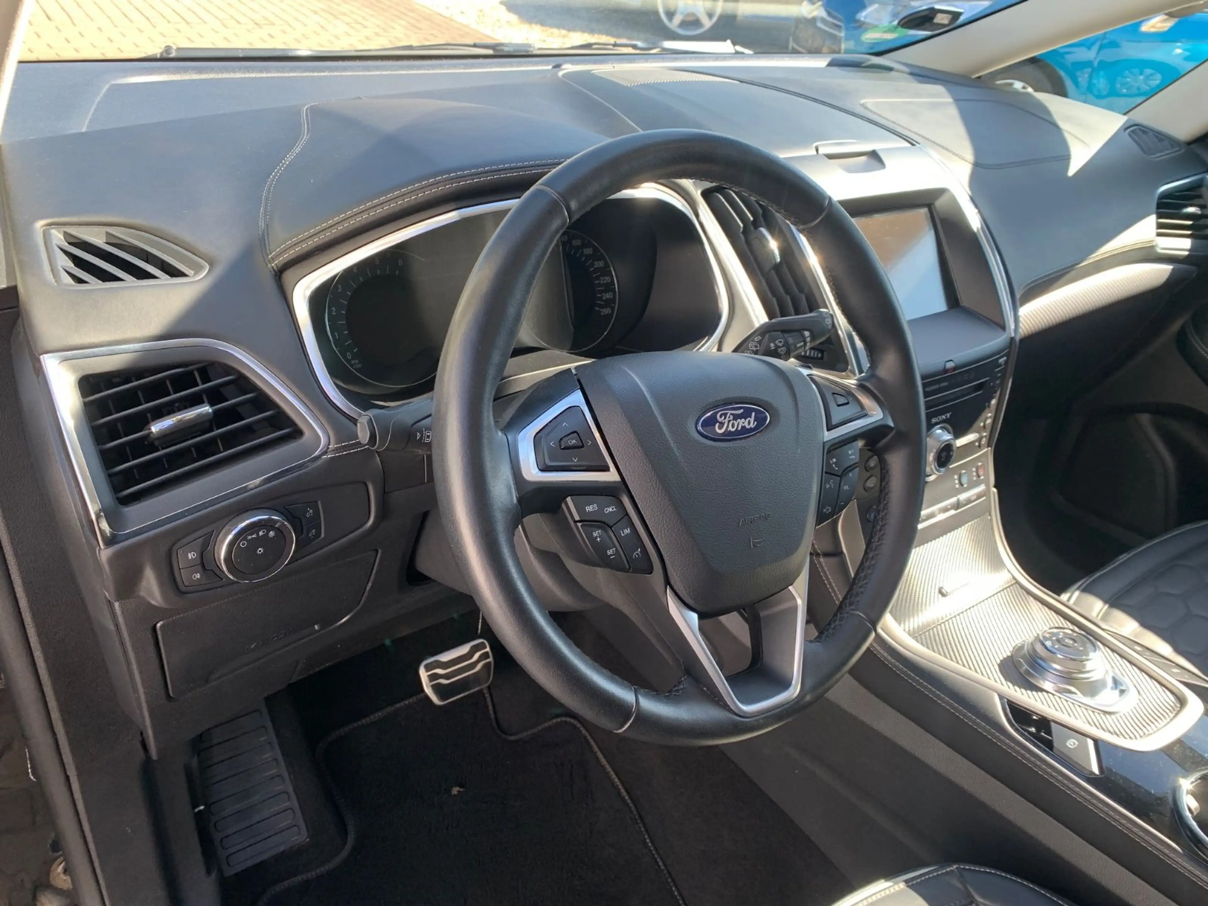 Ford S-Max Vignale 2.0 Aut. Leder LED Temp. Pano Shzg — photo 7