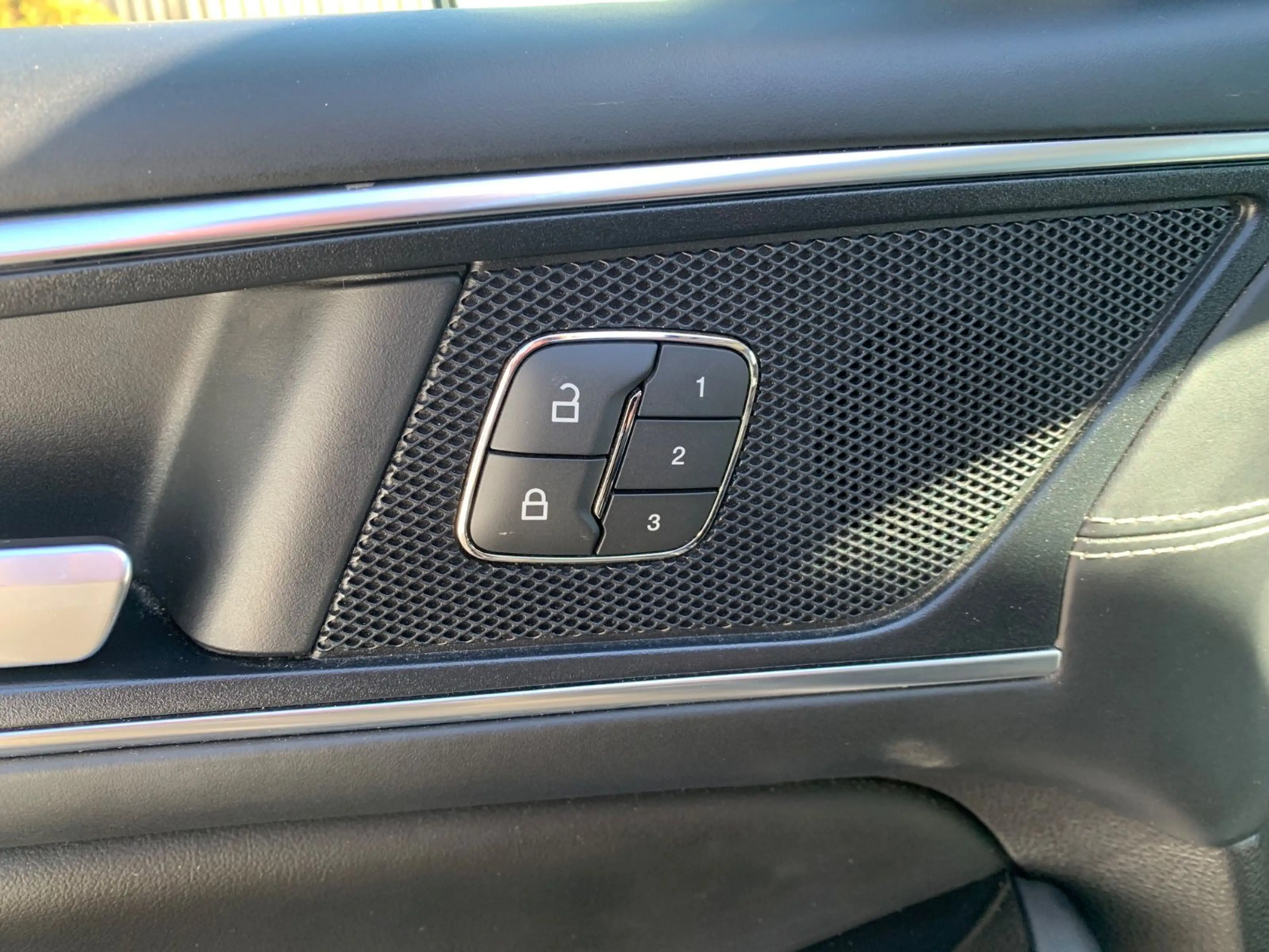 Ford S-Max Vignale 2.0 Aut. Leder LED Temp. Pano Shzg — photo 12