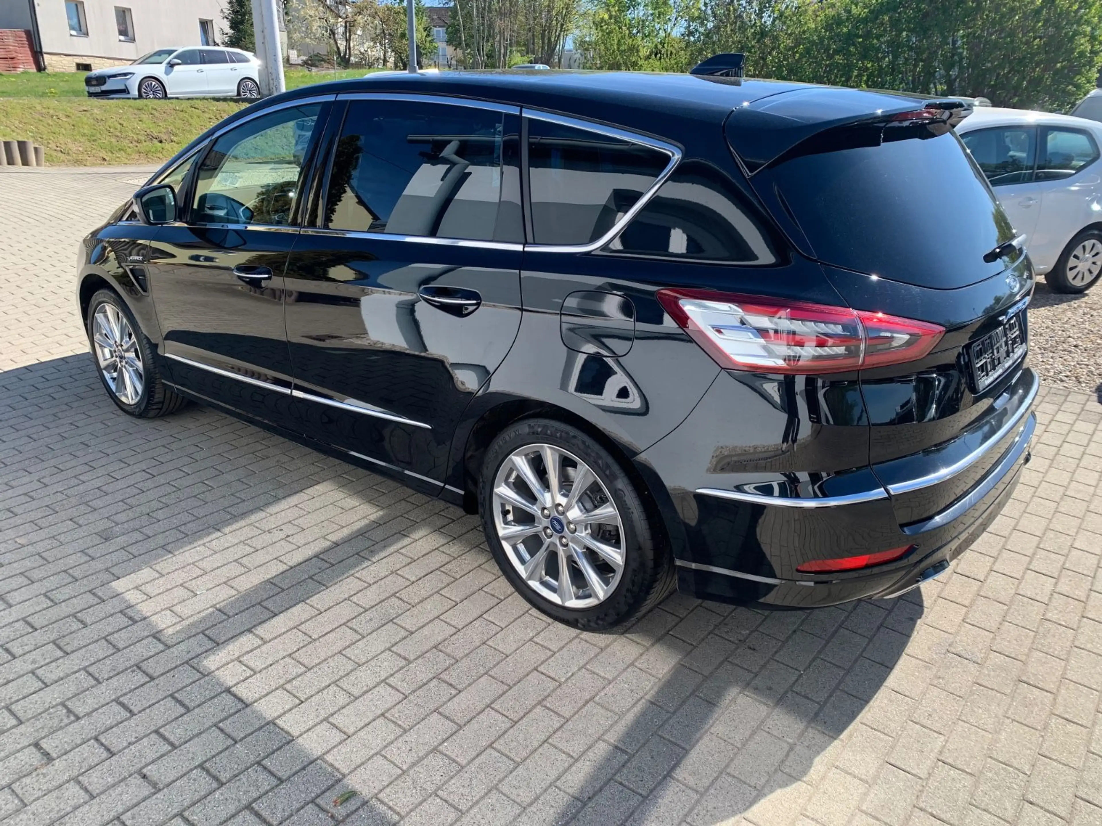 Ford S-Max Vignale 2.0 Aut. Leder LED Temp. Pano Shzg — photo 4