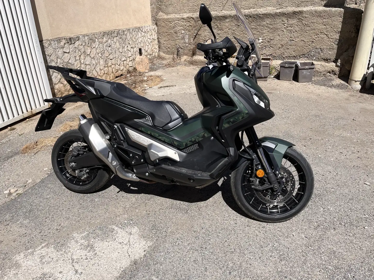 Honda X-ADV Honda X-ADV 750 DCT ABS 2020 Verde Zöld - 1