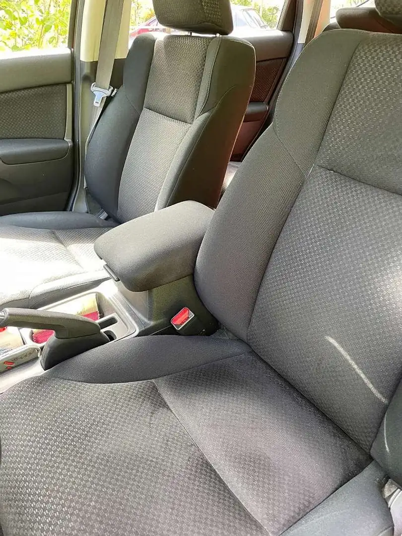 Honda CR-V CR-V 1.6i DTEC 4WD Automatik Elegance Oranžová - 1