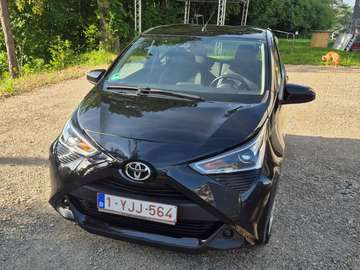 Aygo 1.0i VVT-i x II