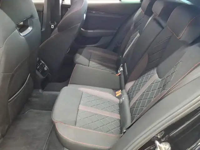 Skoda Octavia view 13