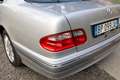 Mercedes-Benz E 260 ELEGANCE V6 2.600 cc benzina solo km. 68.000 Gris - thumbnail 21