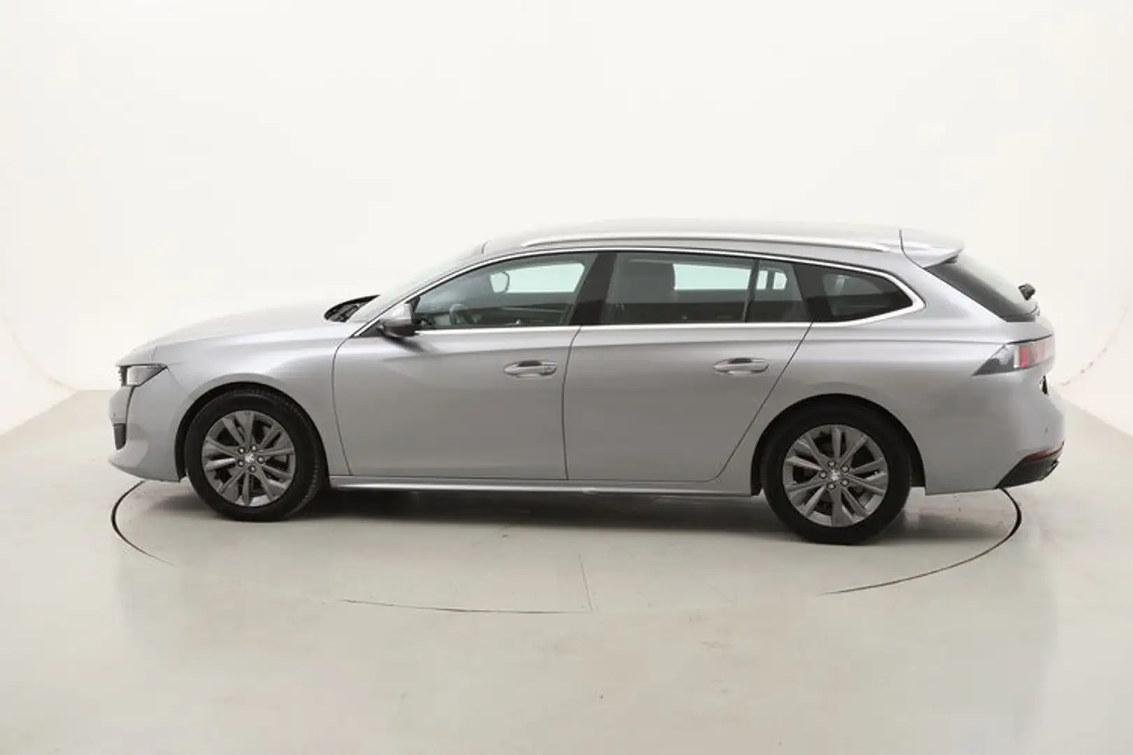 Peugeot 508 SW Business EAT8 2.0 Diesel 163CV Zilver - 2