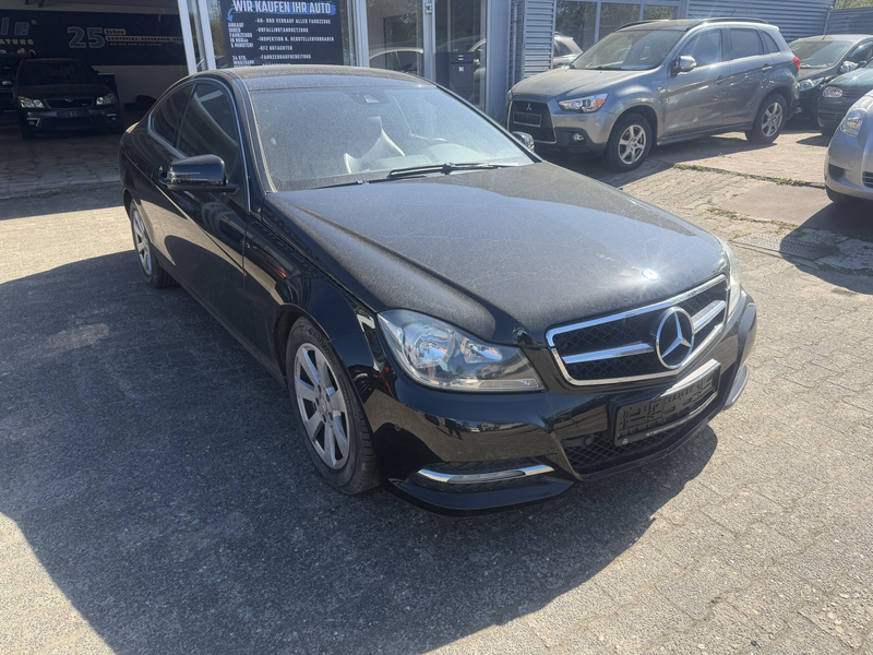Mercedes-Benz C 250 Top Ausstattung / Leder / Automatik /Klima u.v.m.