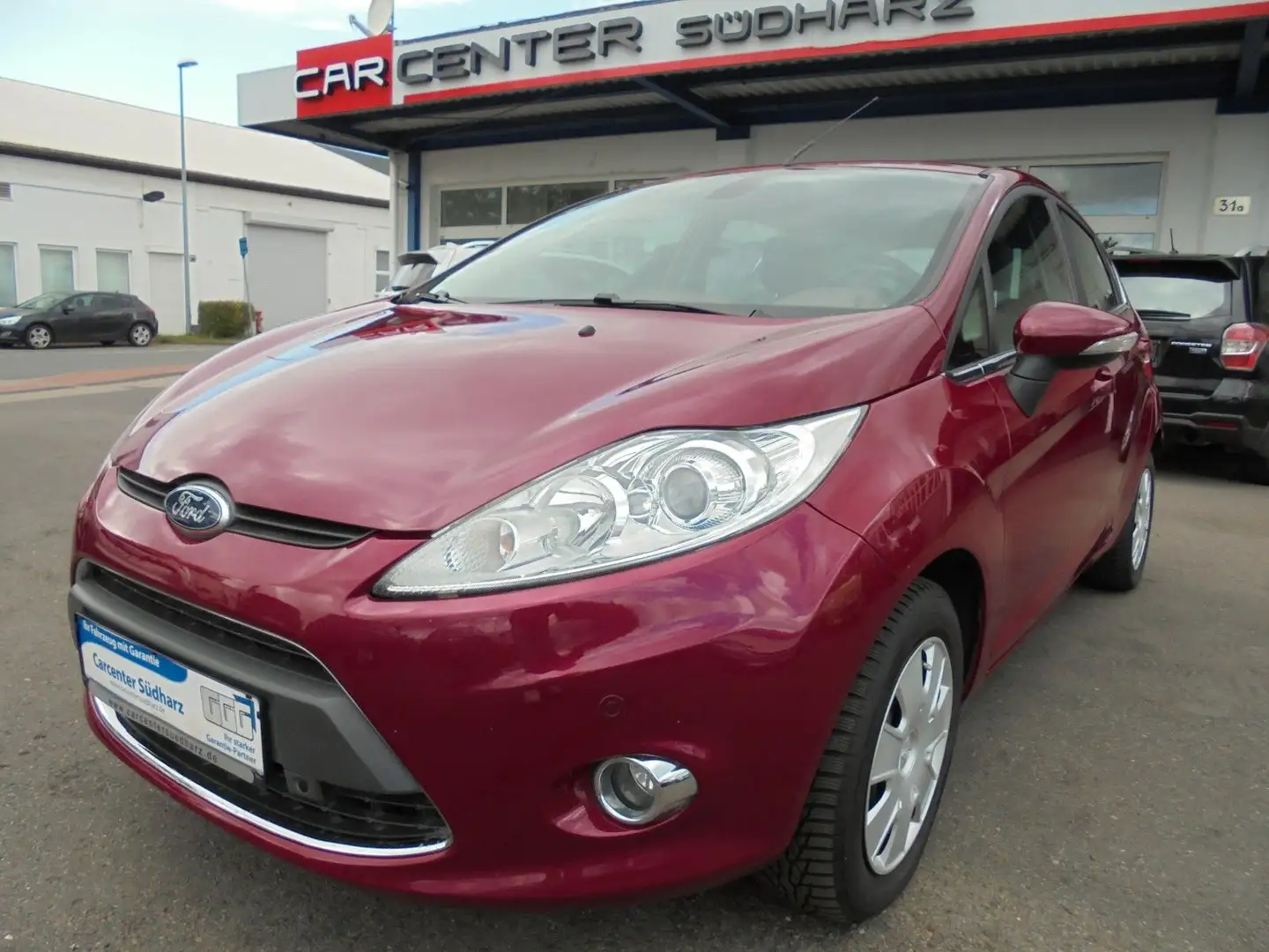 Ford Fiesta Titanium Rot - 1