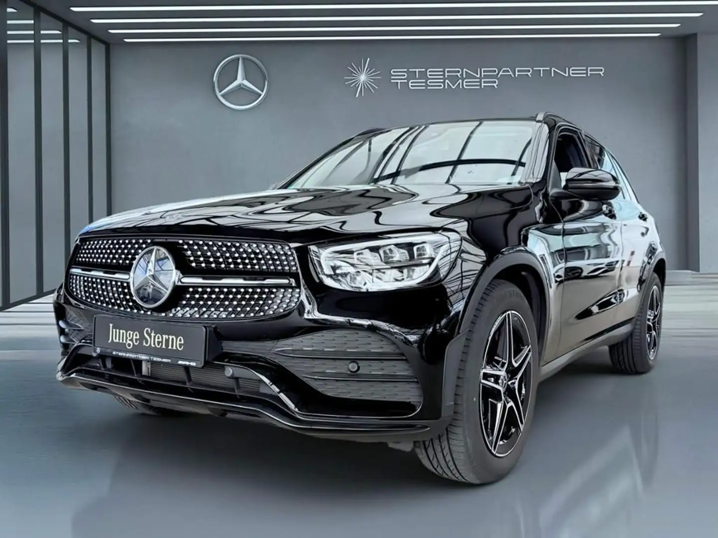Mercedes-Benz GLC 220 d 4M AMG, Night- & Spur-P, CarPlay, Schwarz - 1