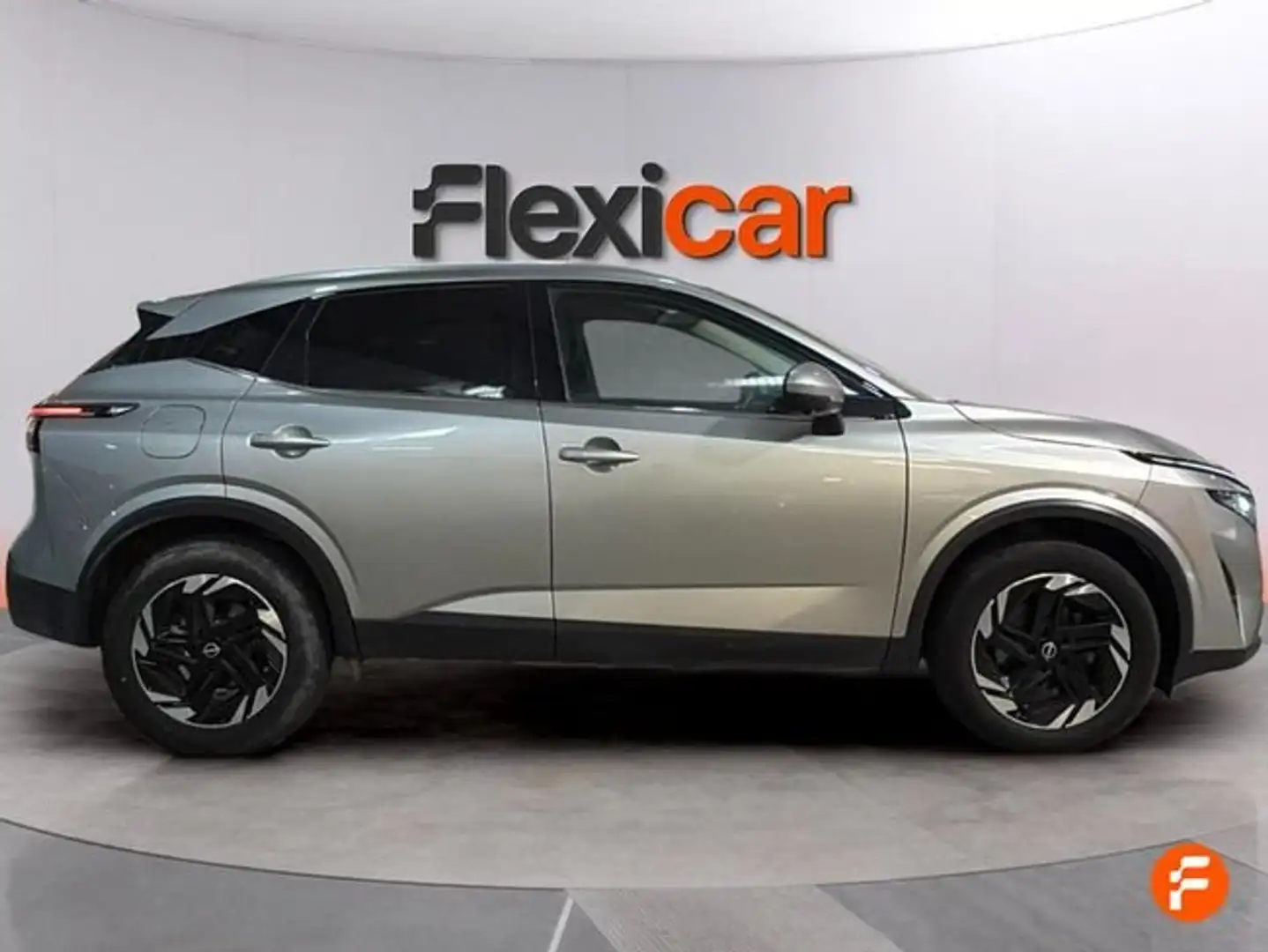 Nissan Qashqai DIG-T 103kW (140CV) mHEV 4x2 Acenta Gris - 2