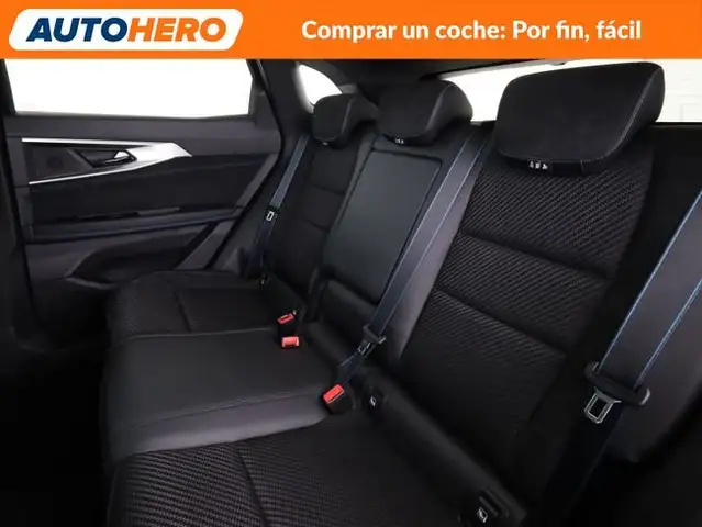Renault Austral view 15