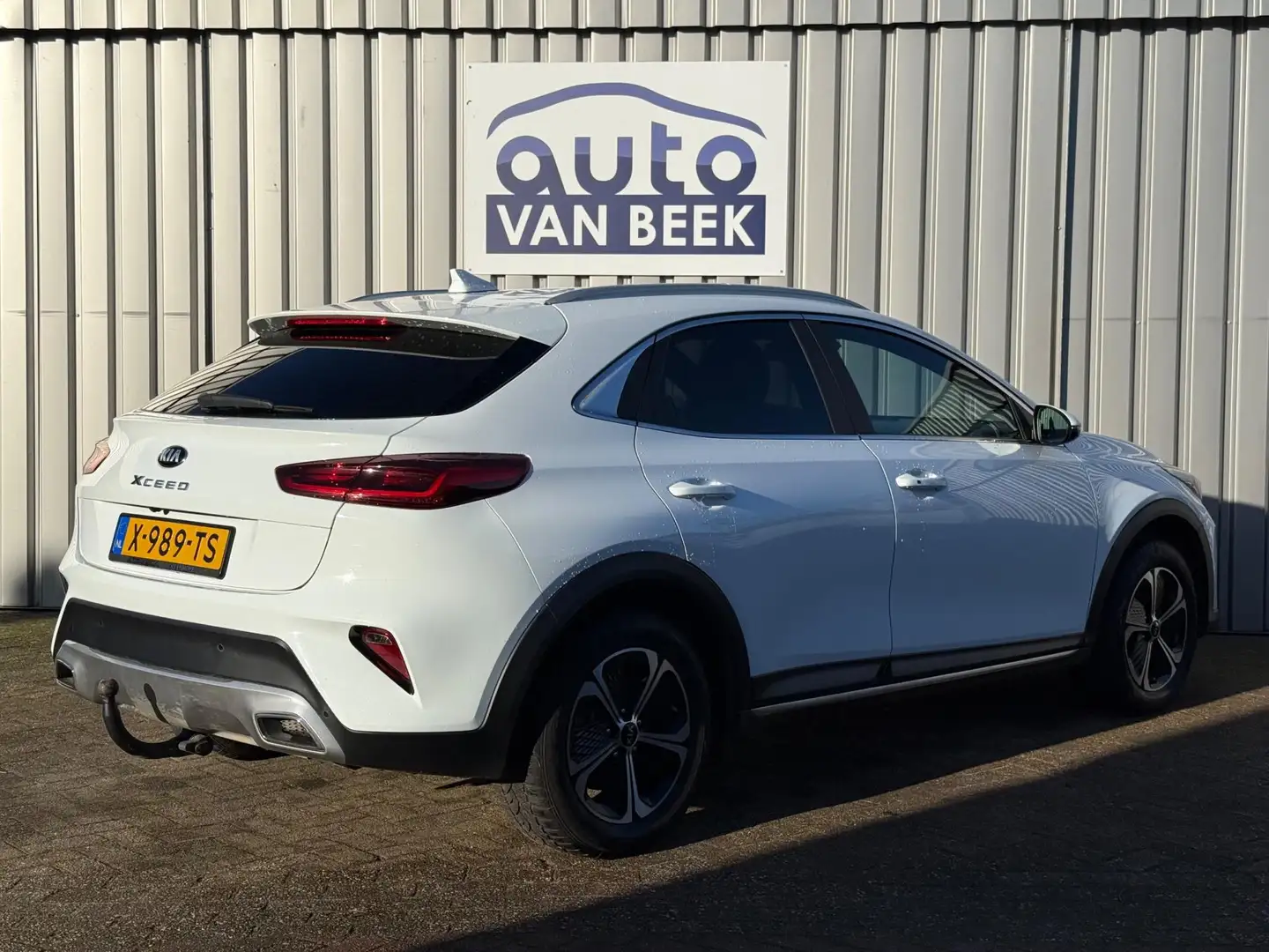 Kia XCeed 1.6 GDi PHEV DynamicLine|Trekhaak Weiß - 2