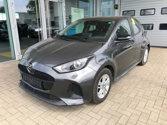 Mazda 2 Hybrid Zeer mooi en jonge toptweedehands - weinig