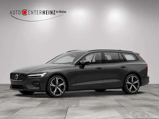 Volvo V60 Plus, B4 Mild-Hybrid, Diesel, Dark