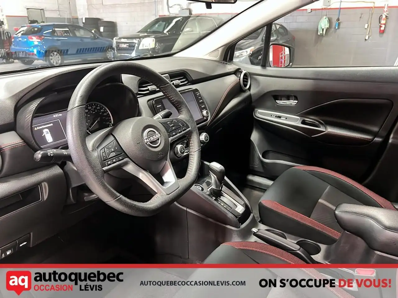 Nissan Versa снимка Nissan Versa