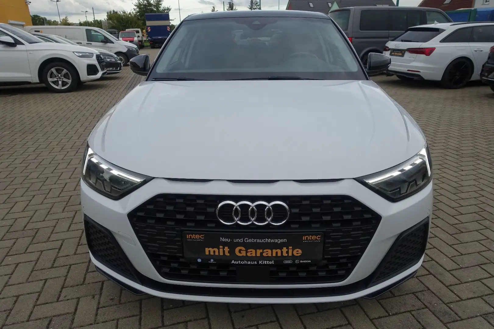 Audi A1 Sportback 30 TFSI*LED*ACC*Navi*PDC*Sound* Schwarz - 2