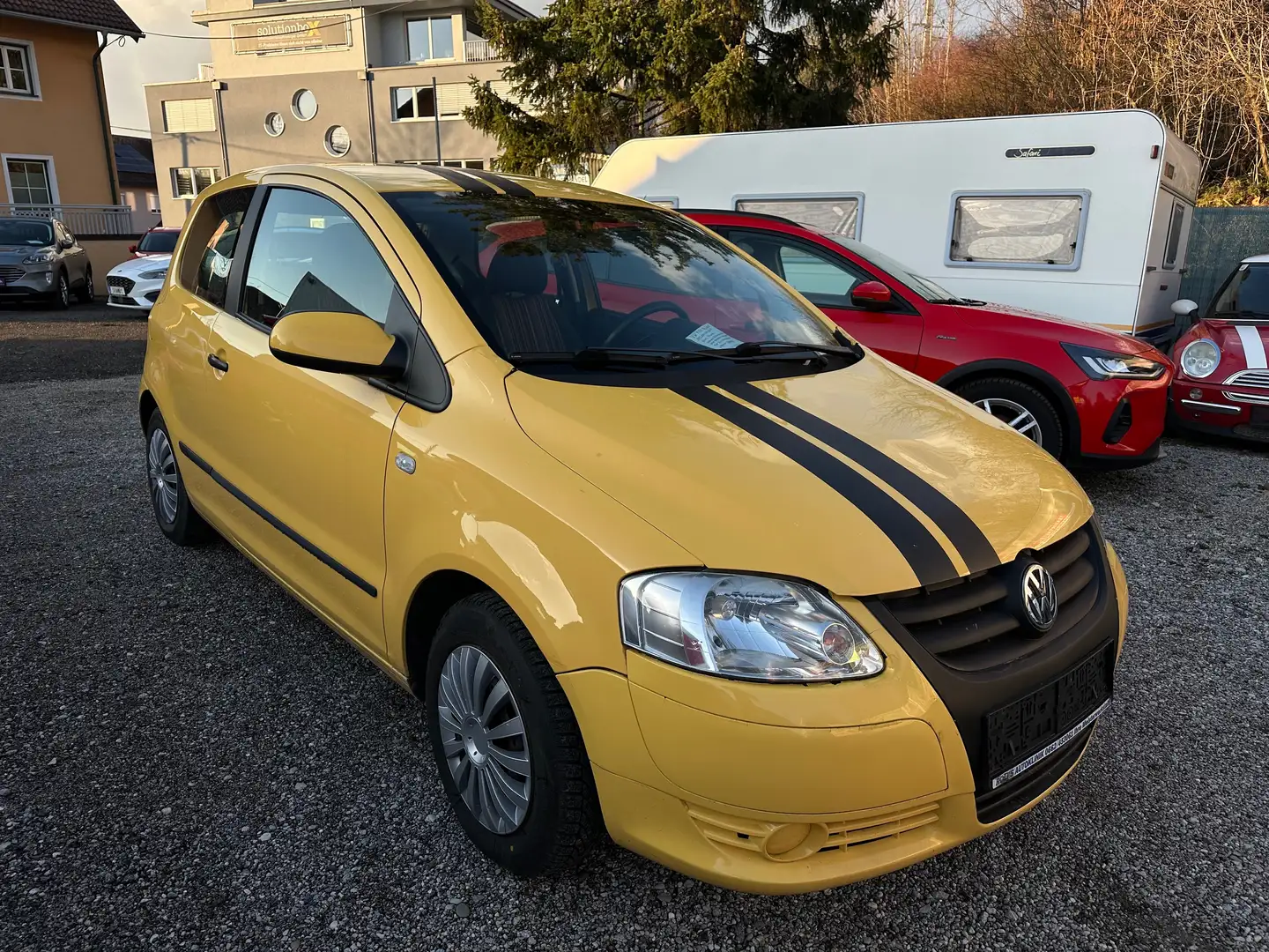 Volkswagen Fox Neue §57a Prüfplatte Gelb - 1