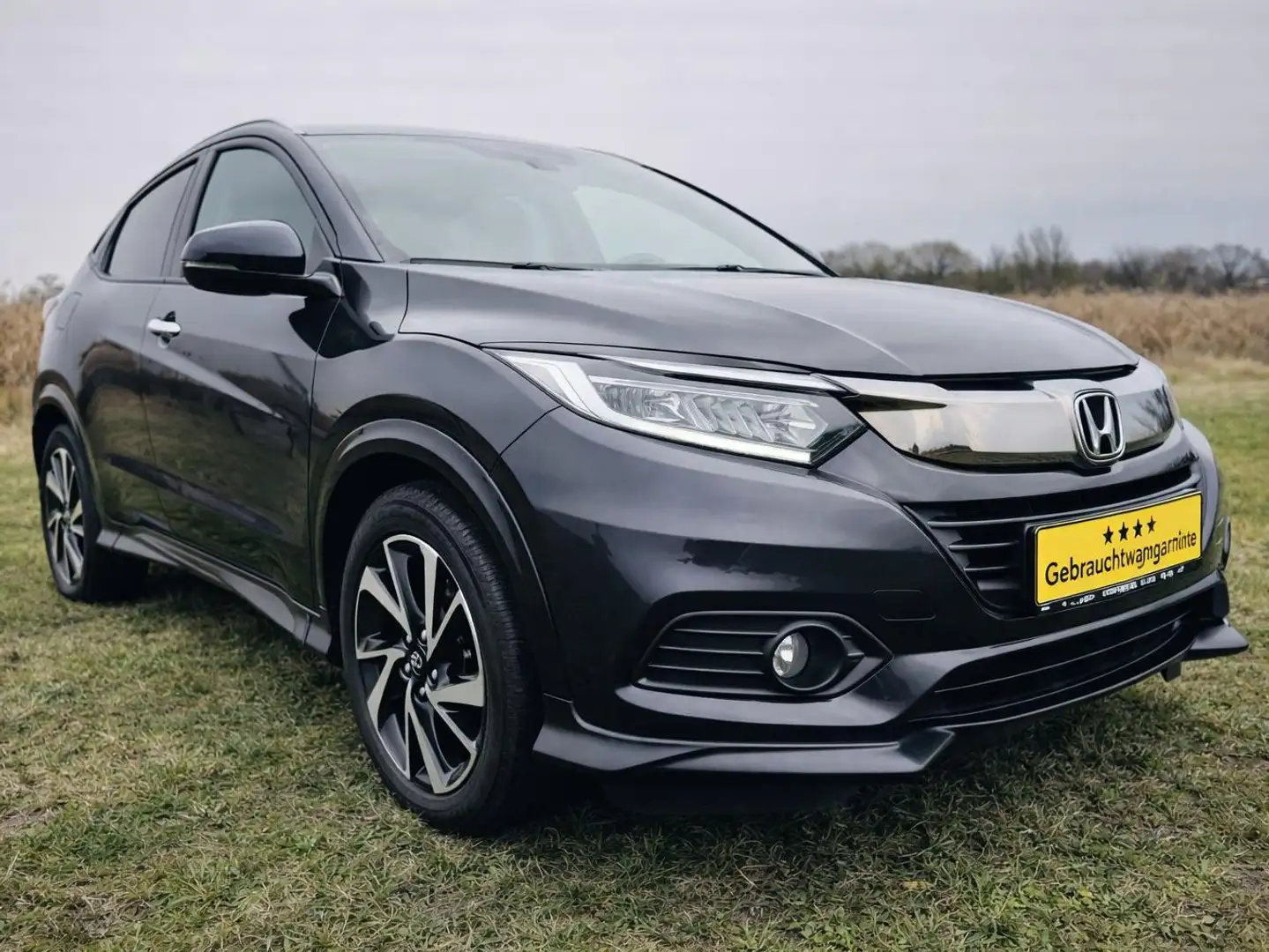 Honda HR-V Executive Schwarz - 1
