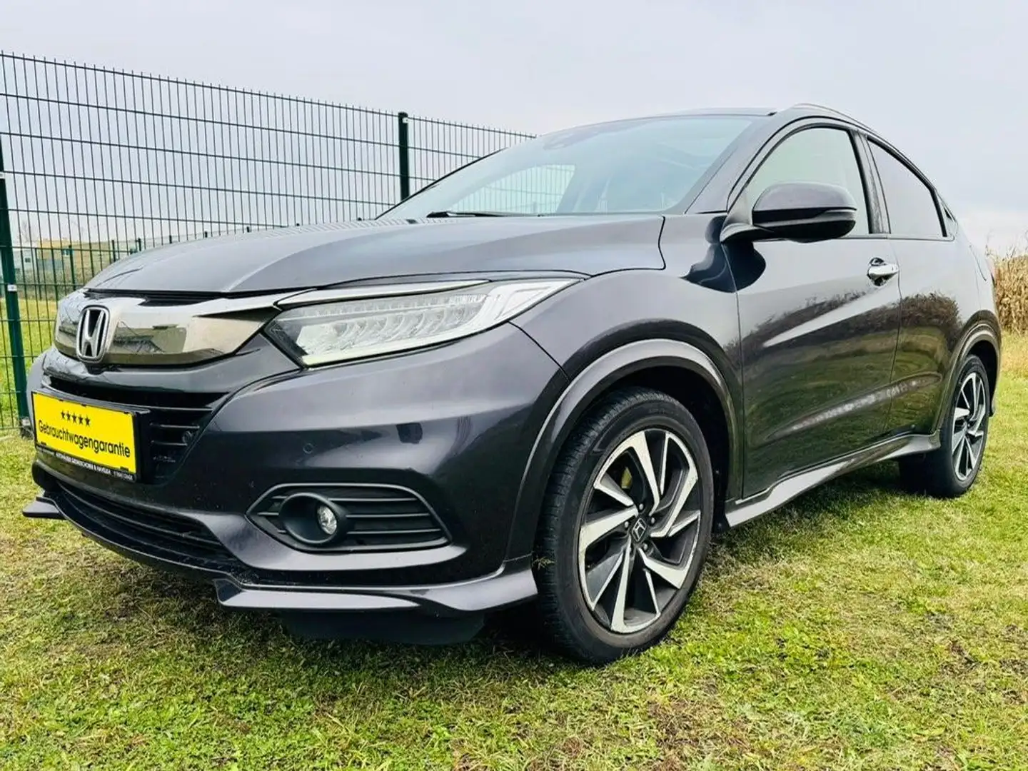 Honda HR-V Executive Schwarz - 2