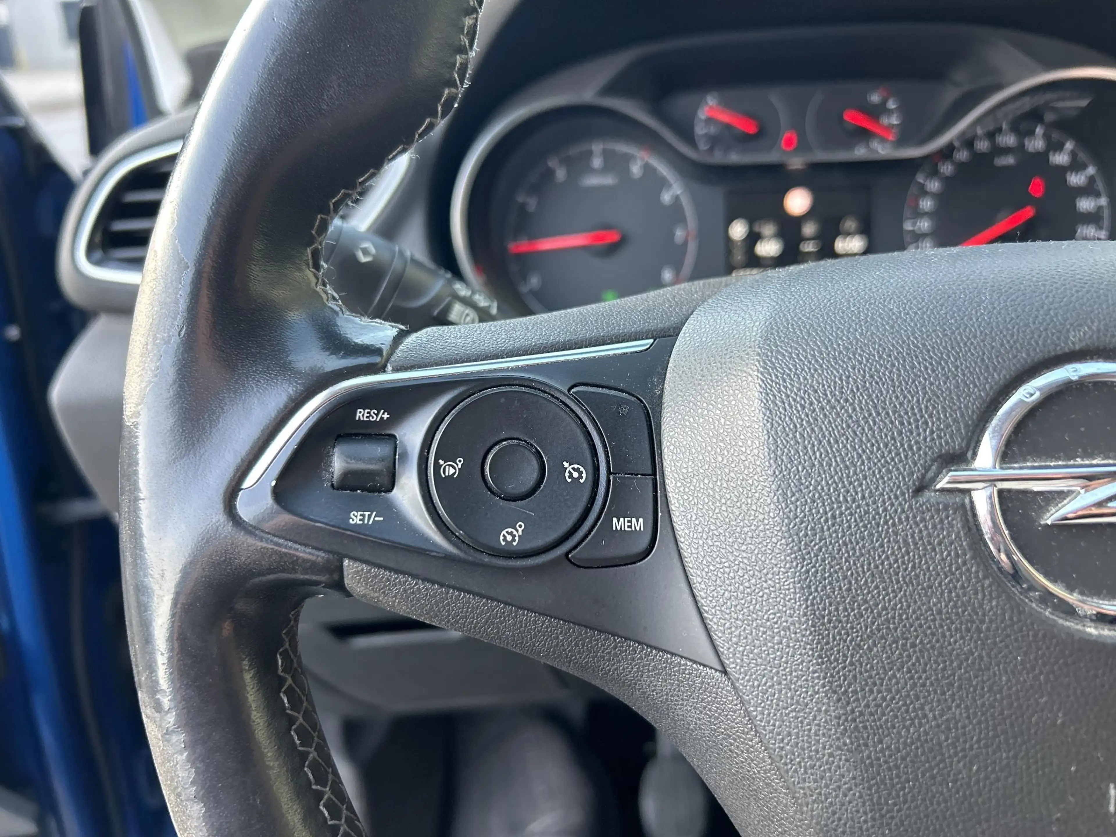 Opel Grandland X 1.2 Turbo Business Executive | Cruise | Climate | — photo 9