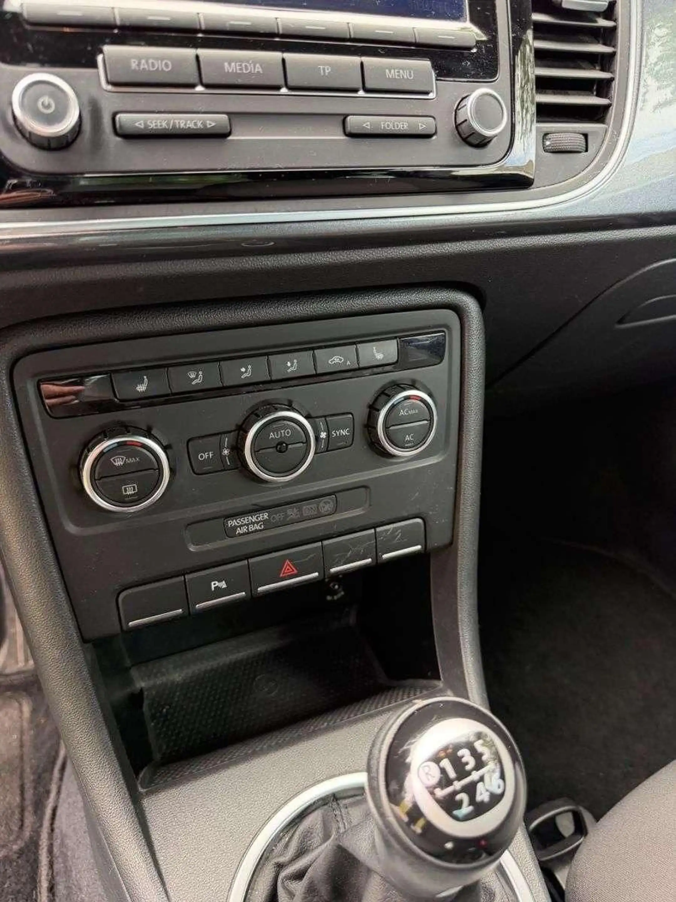 Volkswagen Beetle Lim. Design-65.000 KM-Kette Wapu Neu — photo 8