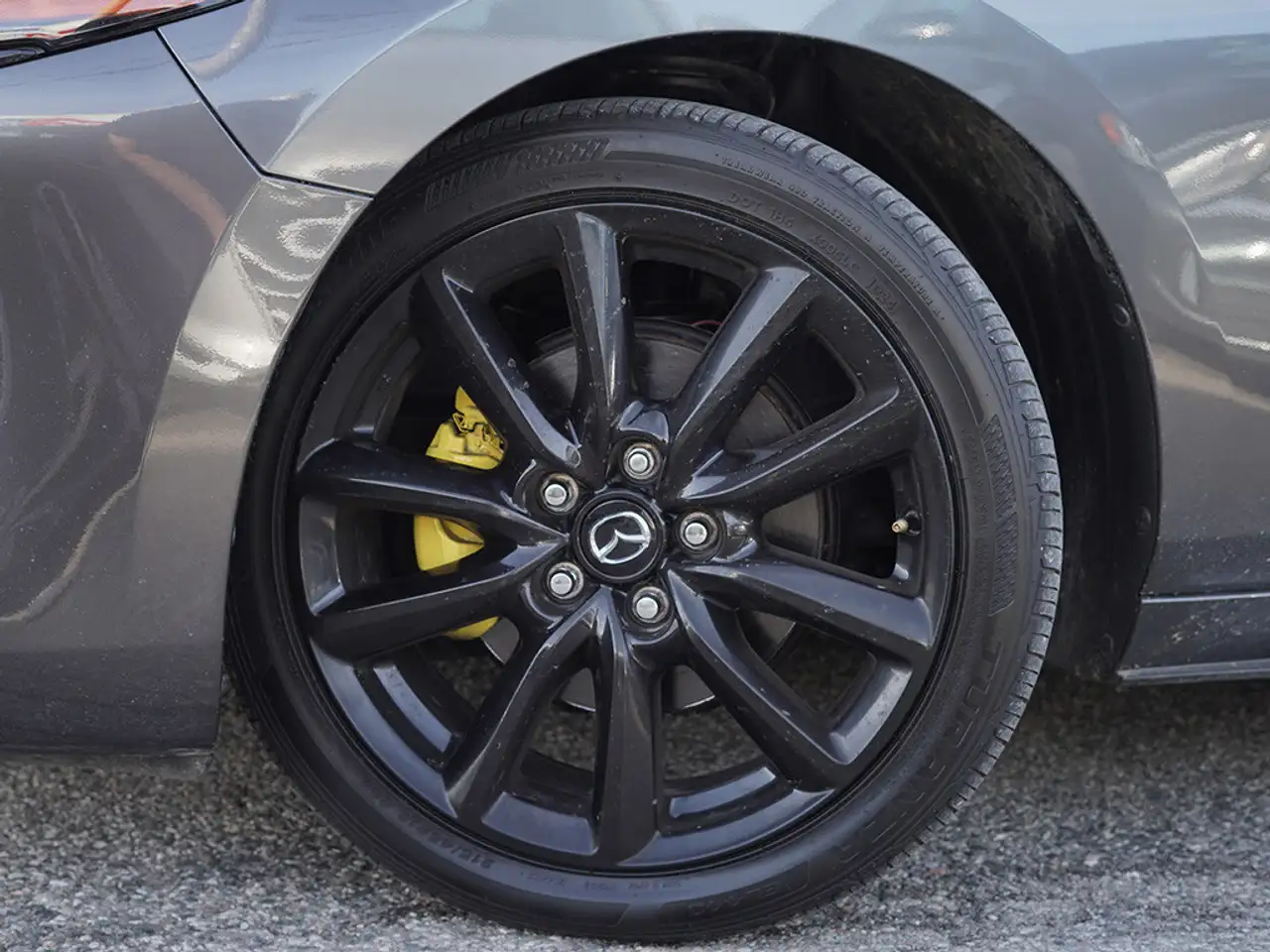 Mazda 3 снимка Mazda 3