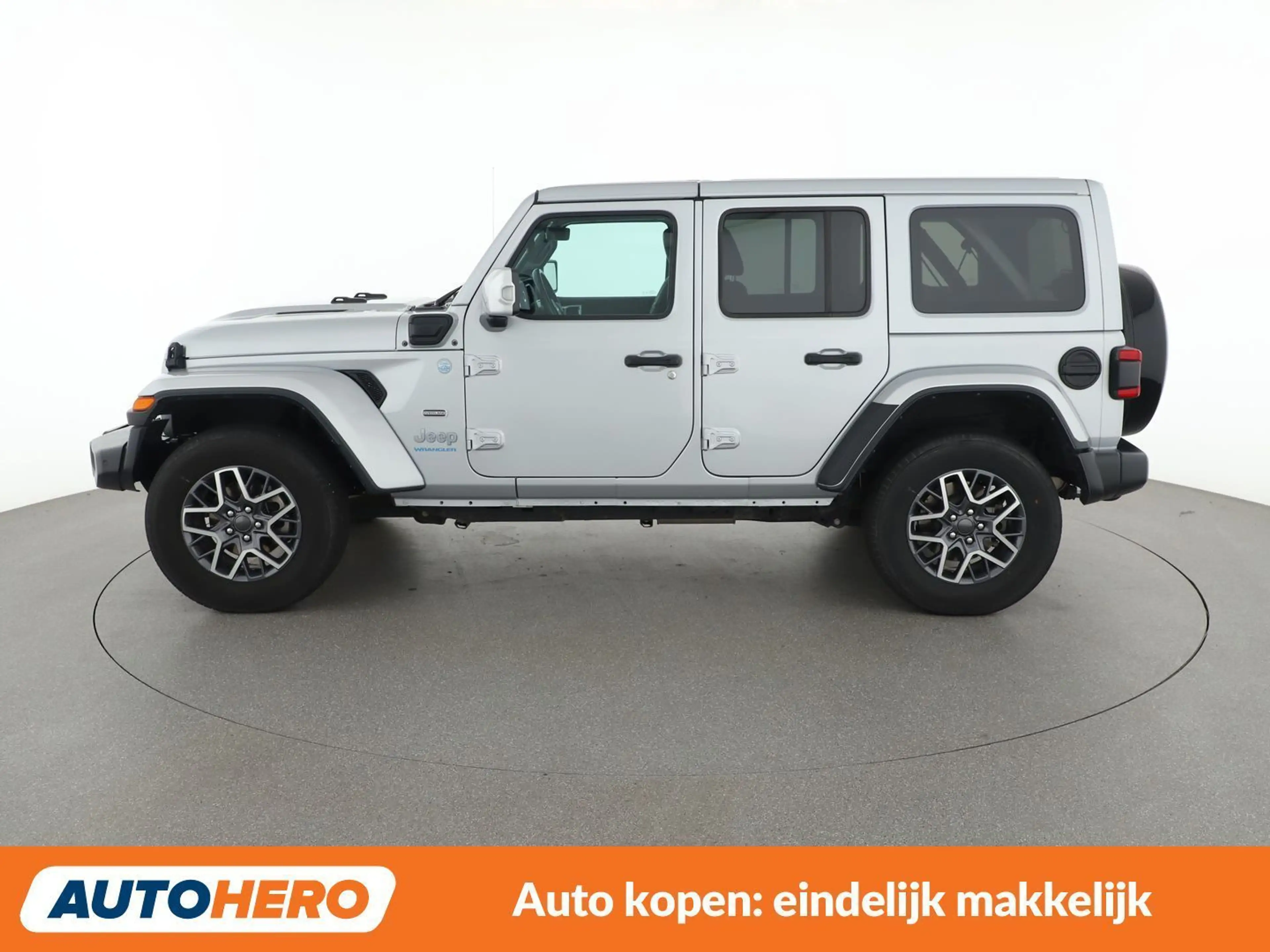 Jeep Wrangler 2.0 4xe Plug-in Hybrid Sahara — photo 3