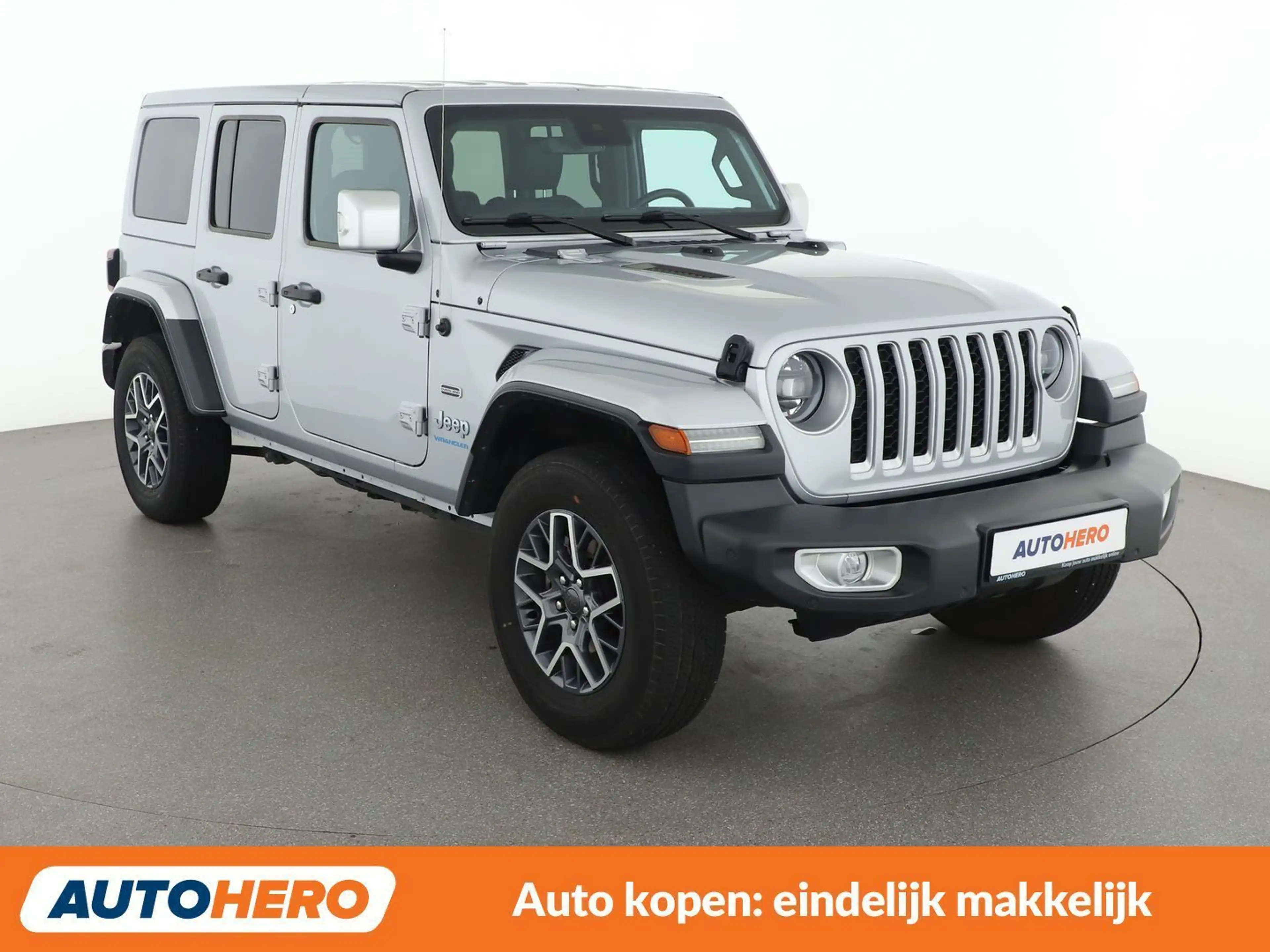 Jeep Wrangler 2.0 4xe Plug-in Hybrid Sahara — photo 8