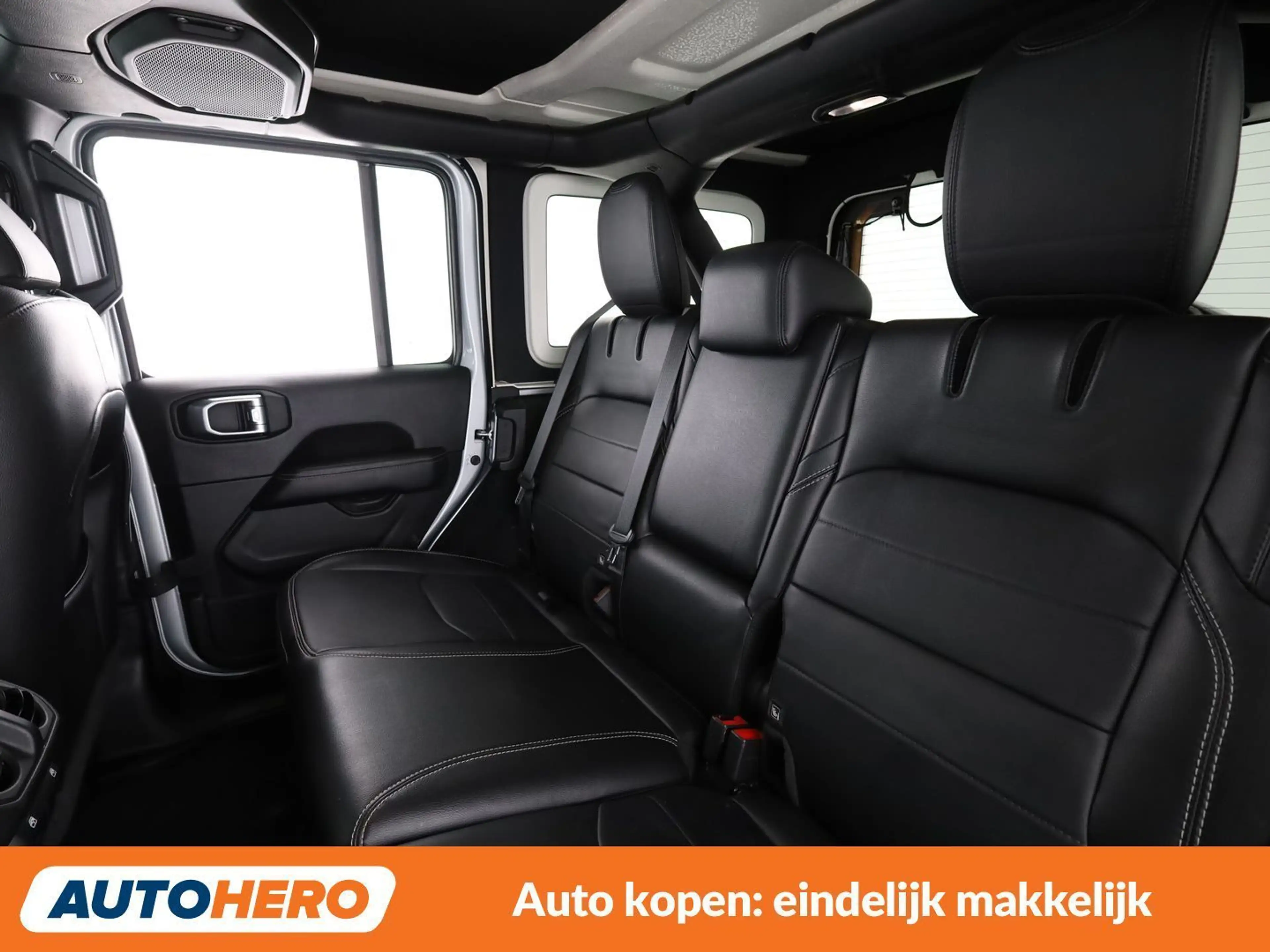 Jeep Wrangler 2.0 4xe Plug-in Hybrid Sahara — photo 15