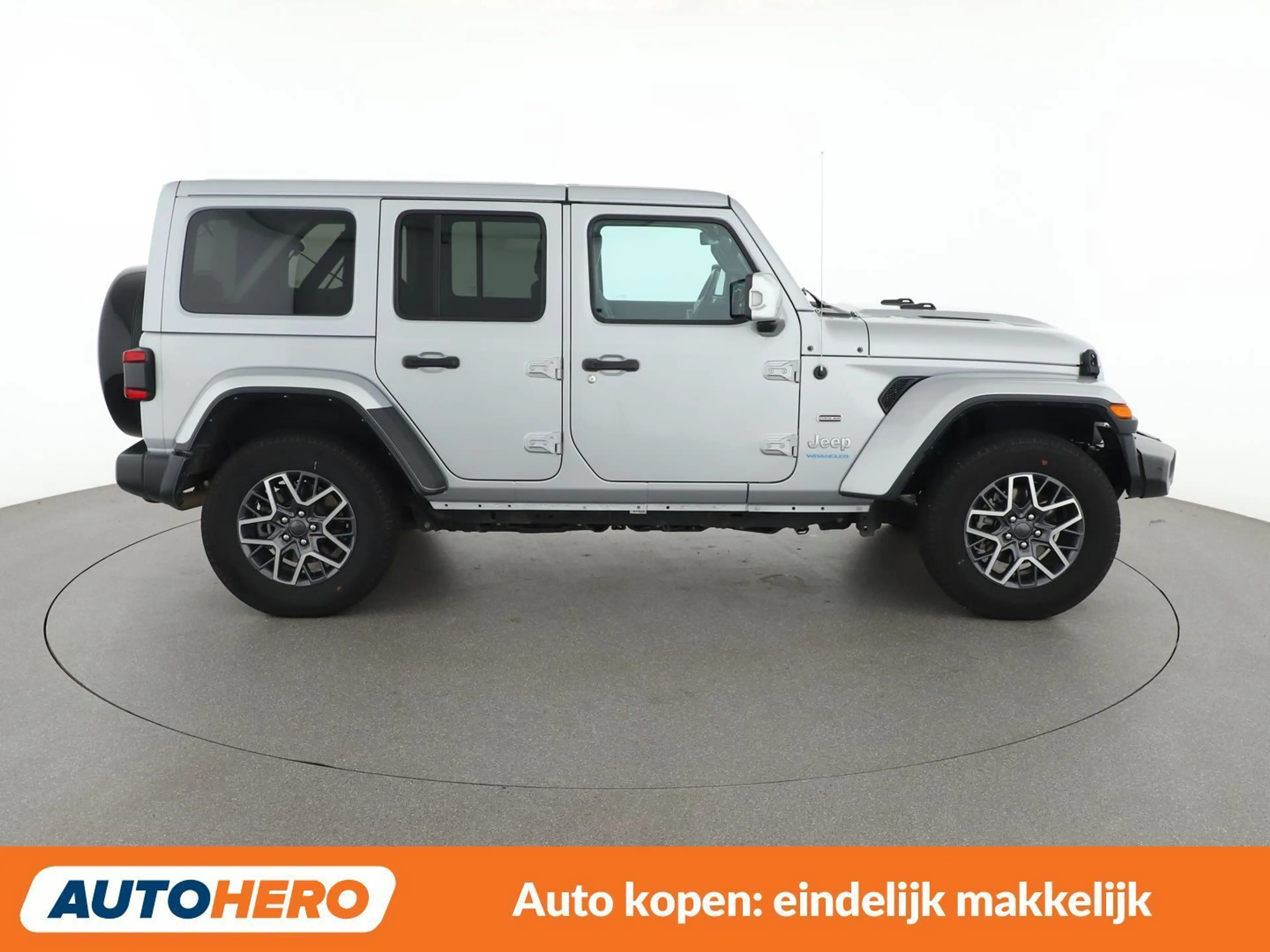 Jeep Wrangler 2.0 4xe Plug-in Hybrid Sahara — photo 7